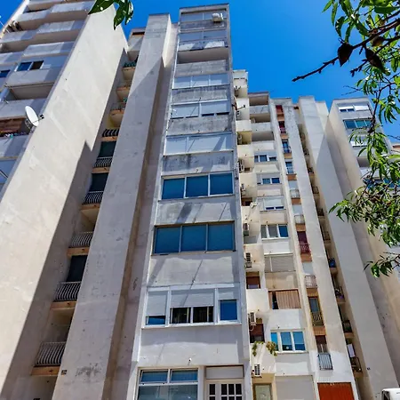 Apartment 7th Heaven 2br With Balcony *